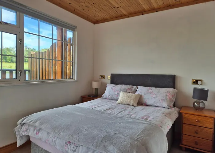 Waterfront - North Alpstuga *